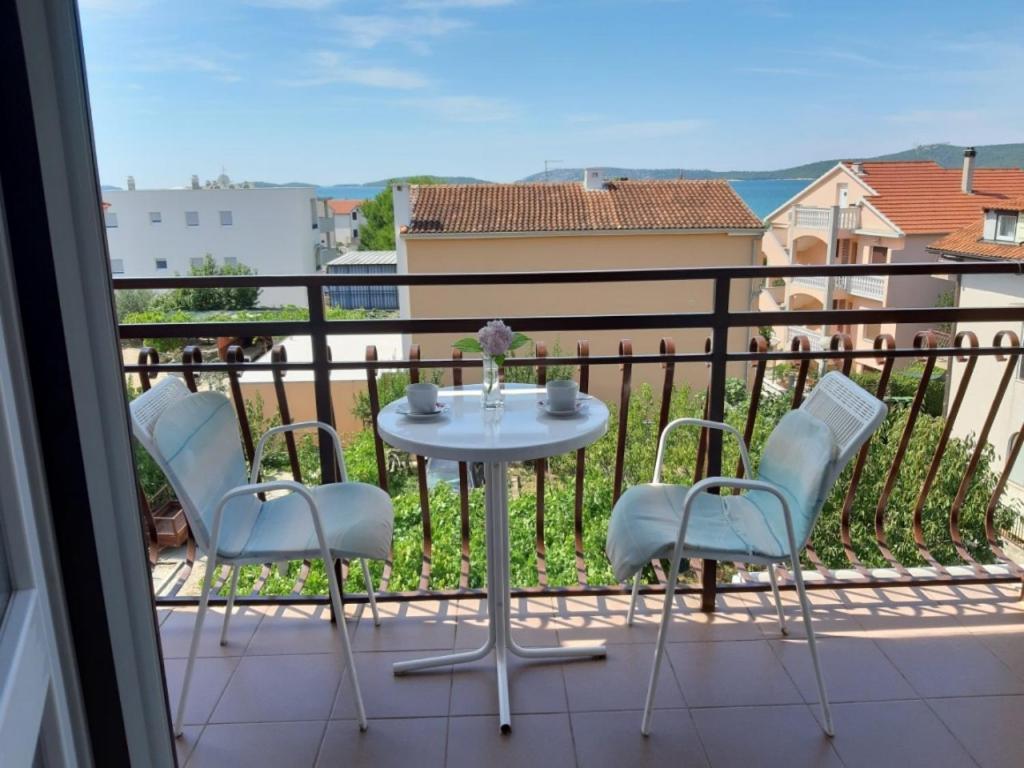Guesthouse Brodarica Sibenik Exterior photo