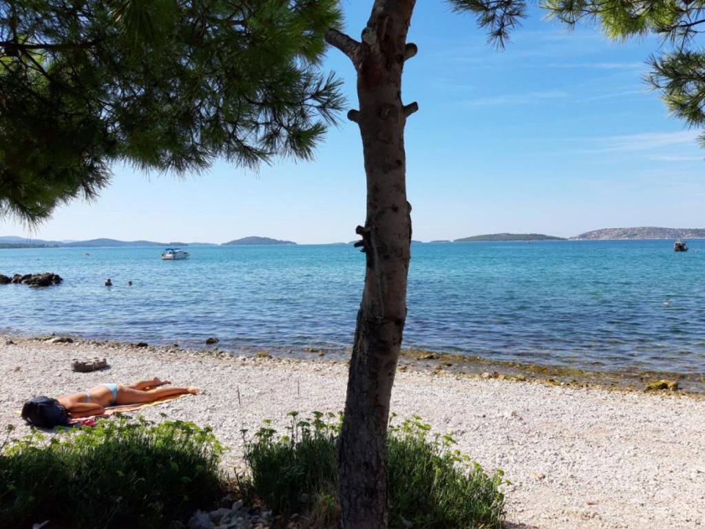 Guesthouse Brodarica Sibenik Exterior photo