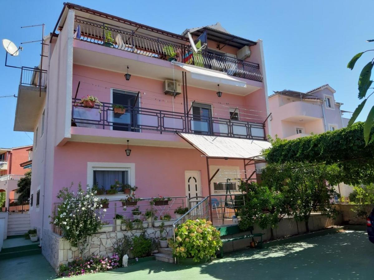 Guesthouse Brodarica Sibenik Exterior photo