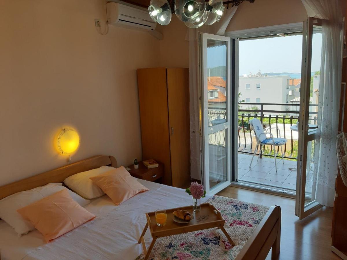 Guesthouse Brodarica Sibenik Exterior photo